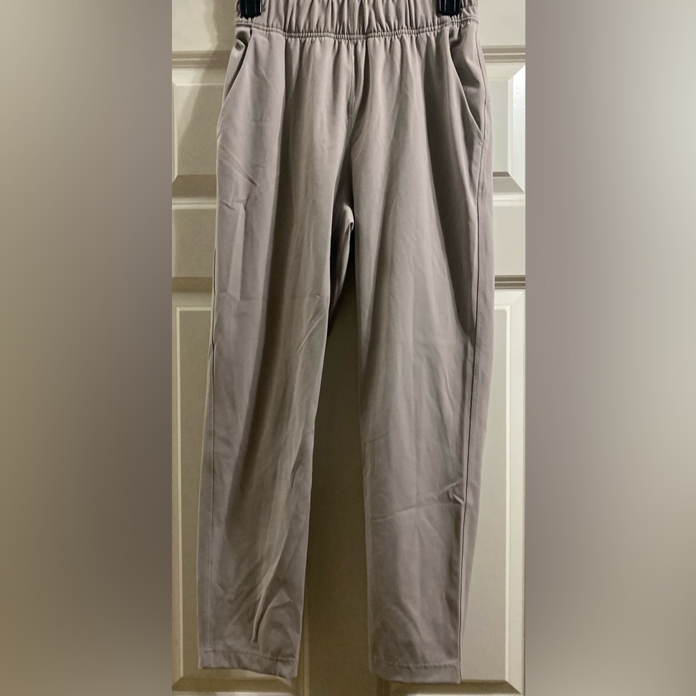 Aretzia The Group Weekender Pants (Xs)